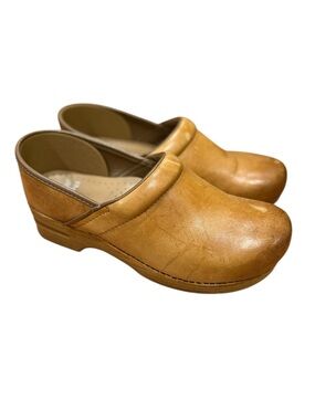 Dansko All Leather Tan Leather Clogs - Size 42